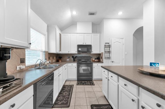 12702 Portales Pointe Lane, Tomball, TX 77377