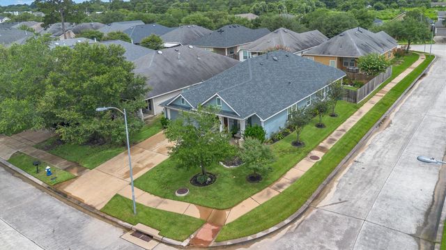 12702 Portales Pointe Lane, Tomball, TX 77377