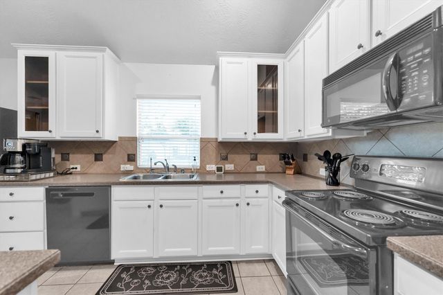 12702 Portales Pointe Lane, Tomball, TX 77377