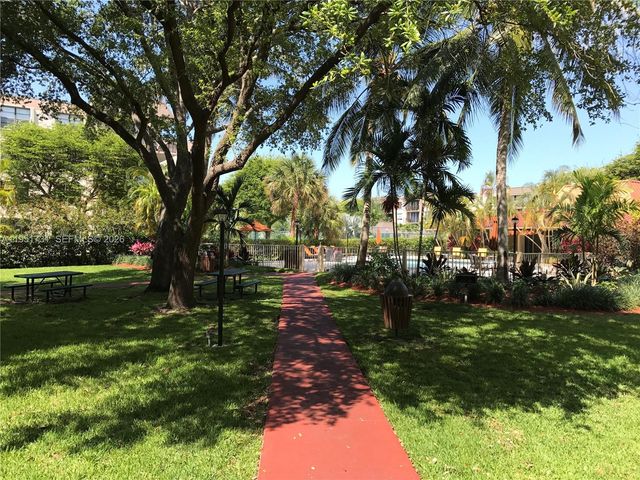 13100 SW 92nd Ave A-203, Miami, FL 33176