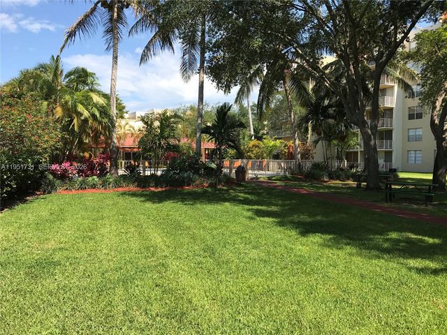 13100 SW 92nd Ave A-203, Miami, FL 33176