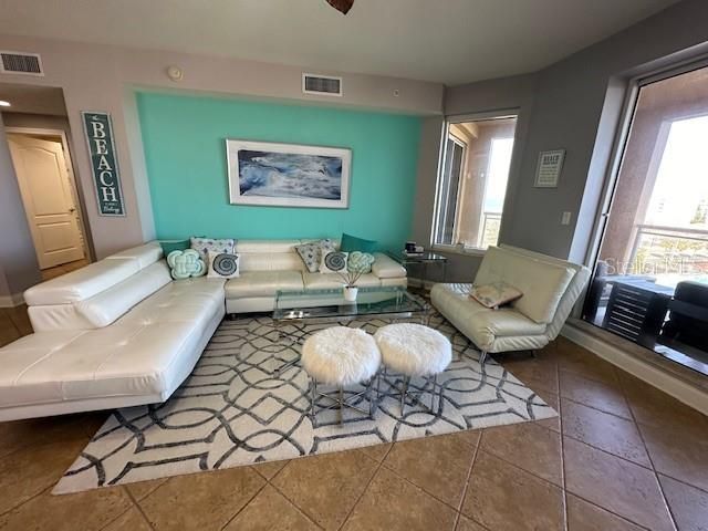 521 MANDALAY AVENUE 704, Clearwater Beach, FL 33767