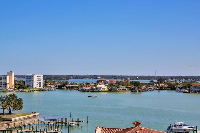 521 MANDALAY AVENUE 704, Clearwater Beach, FL 33767