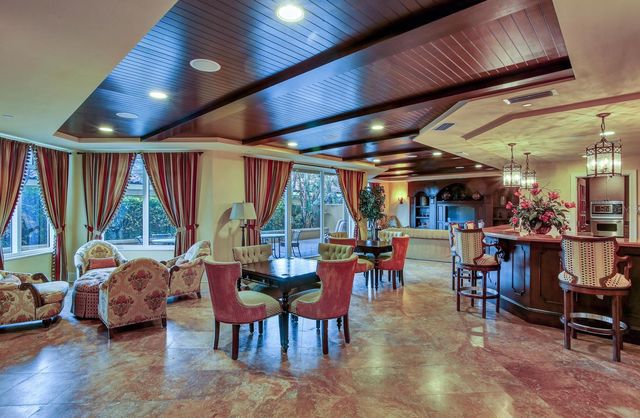 521 MANDALAY AVENUE 704, Clearwater Beach, FL 33767