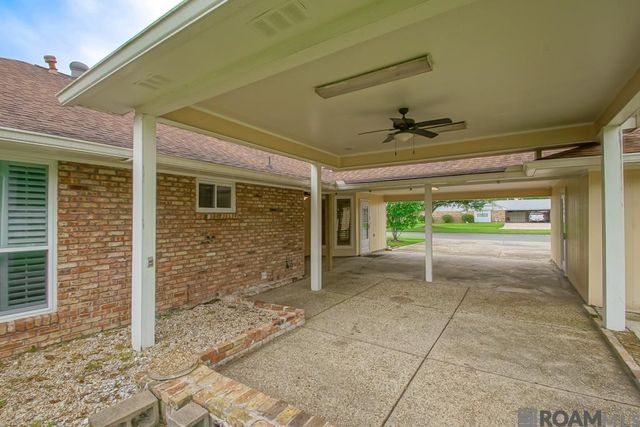 440 Chesterfield Dr, Baton Rouge, LA 70815