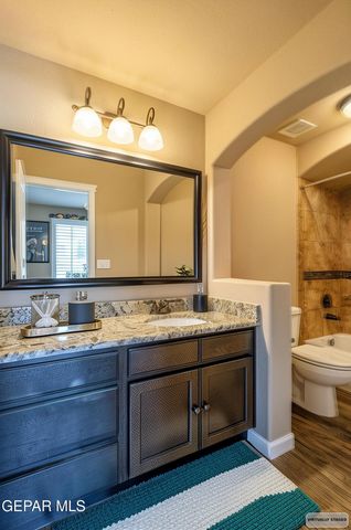 7730 Enchanted View Drive, El Paso, TX 79911