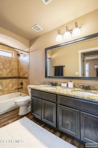 7730 Enchanted View Drive, El Paso, TX 79911