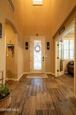7730 Enchanted View Drive, El Paso, TX 79911
