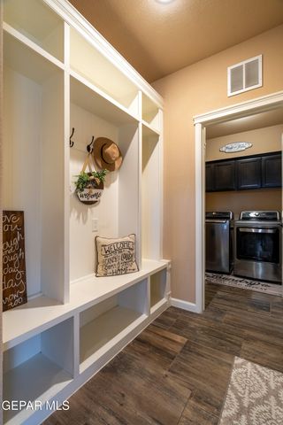 7730 Enchanted View Drive, El Paso, TX 79911