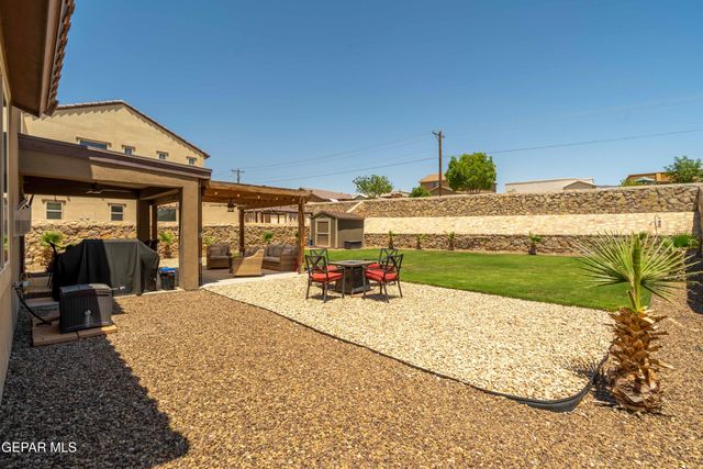 7730 Enchanted View Drive, El Paso, TX 79911