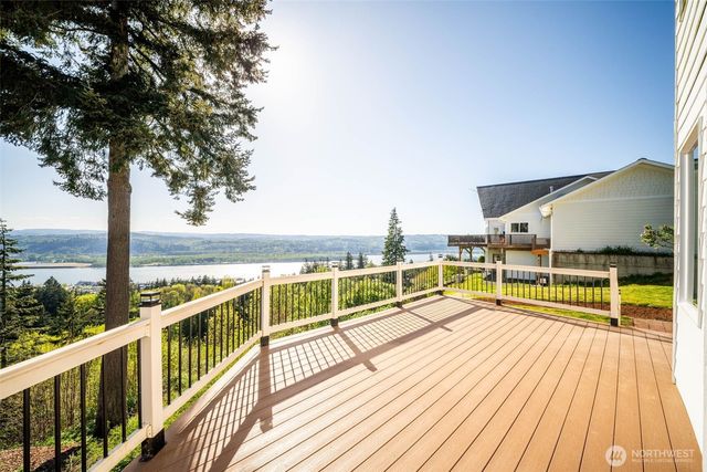 175 Eli Avery Avenue, Kalama, WA 98625