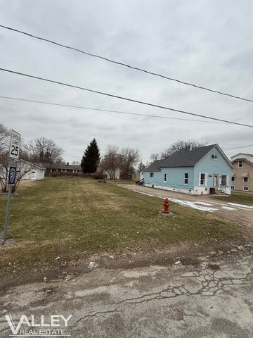 2126 Ring Street, Saginaw, MI 48602