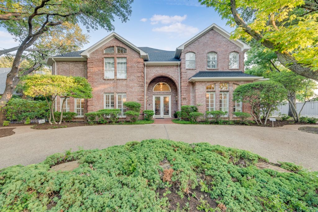 7204 Debbe Drive, Dallas, TX 75252