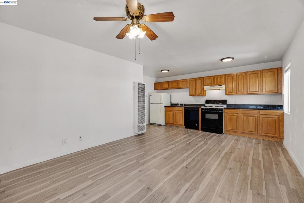 Image 29 of property listing at 4067 Vineyard Ave, Pleasanton, CA 94566
