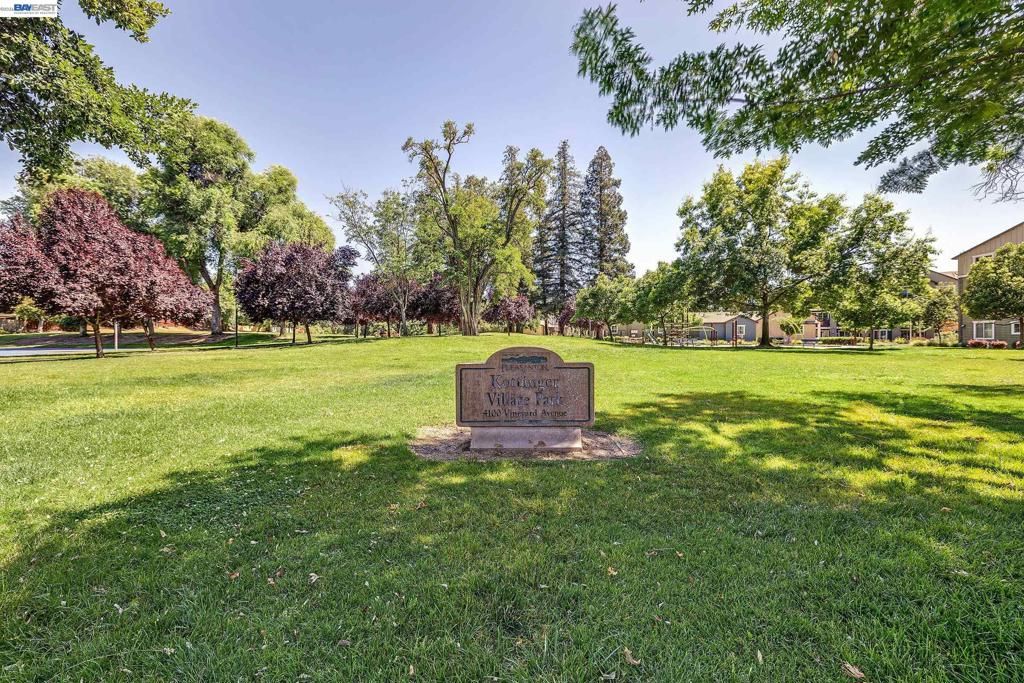 Image 42 of property listing at 4067 Vineyard Ave, Pleasanton, CA 94566