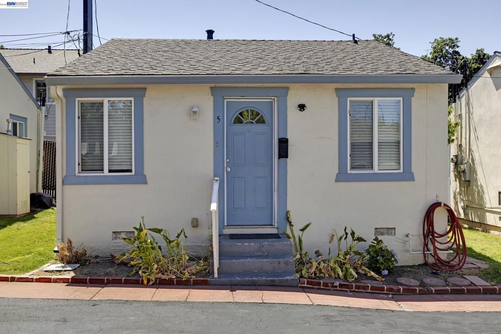 Image 8 of property listing at 4067 Vineyard Ave, Pleasanton, CA 94566