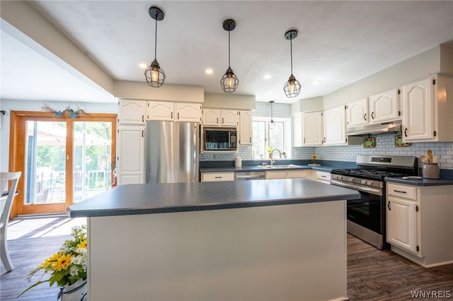 7539 Valley Circle Lane, Boston, NY 14075