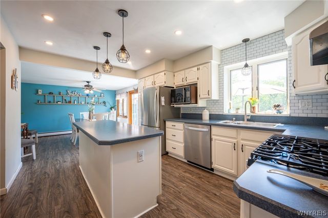 7539 Valley Circle Lane, Boston, NY 14075