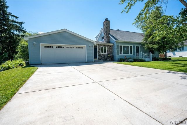 7539 Valley Circle Lane, Boston, NY 14075