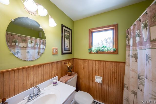 7539 Valley Circle Lane, Boston, NY 14075