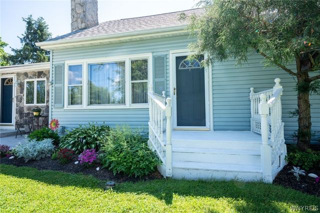 7539 Valley Circle Lane, Boston, NY 14075