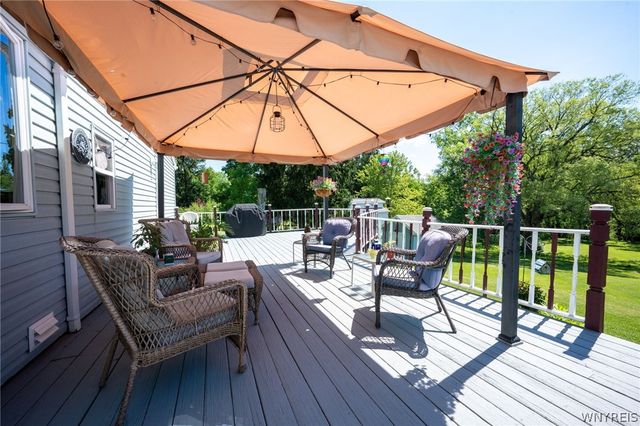 7539 Valley Circle Lane, Boston, NY 14075