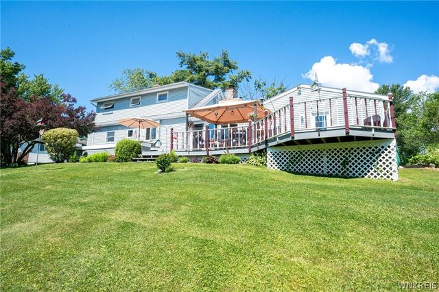 7539 Valley Circle Lane, Boston, NY 14075