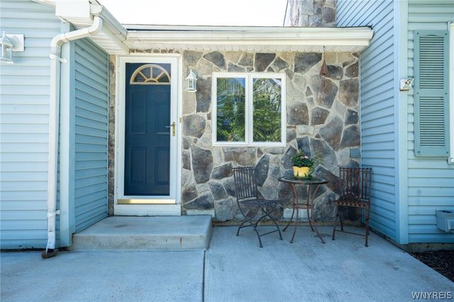 7539 Valley Circle Lane, Boston, NY 14075