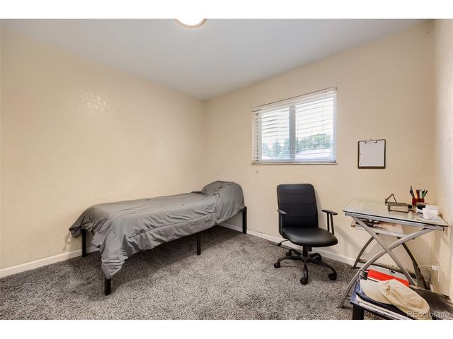 1133 Livingston Ave, Colorado Springs, CO 80906