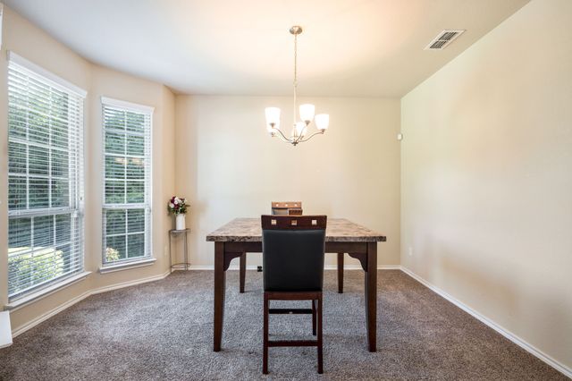 1300 Bellingham Circle, Glenn Heights, TX 75154