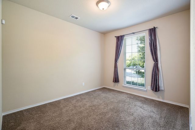 1300 Bellingham Circle, Glenn Heights, TX 75154