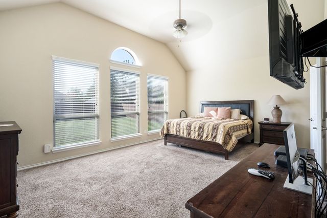 1300 Bellingham Circle, Glenn Heights, TX 75154
