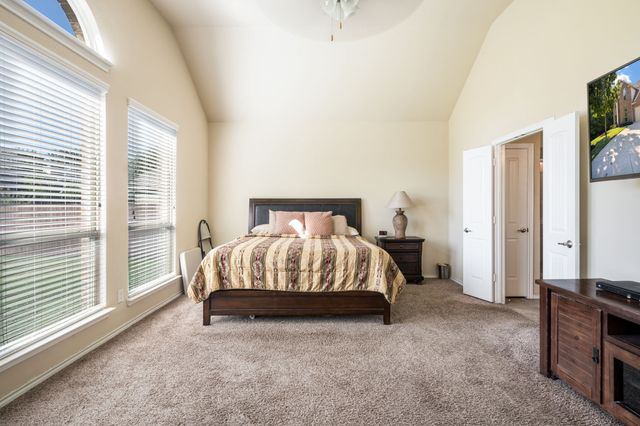 1300 Bellingham Circle, Glenn Heights, TX 75154
