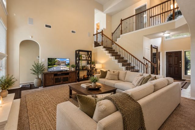 1300 Bellingham Circle, Glenn Heights, TX 75154