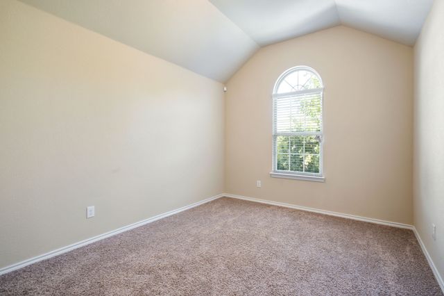 1300 Bellingham Circle, Glenn Heights, TX 75154