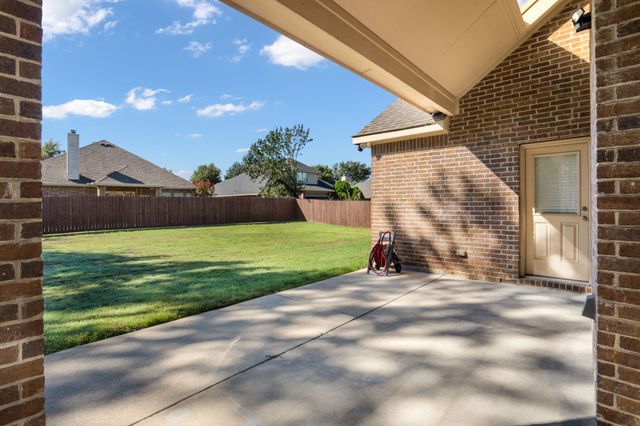 1300 Bellingham Circle, Glenn Heights, TX 75154