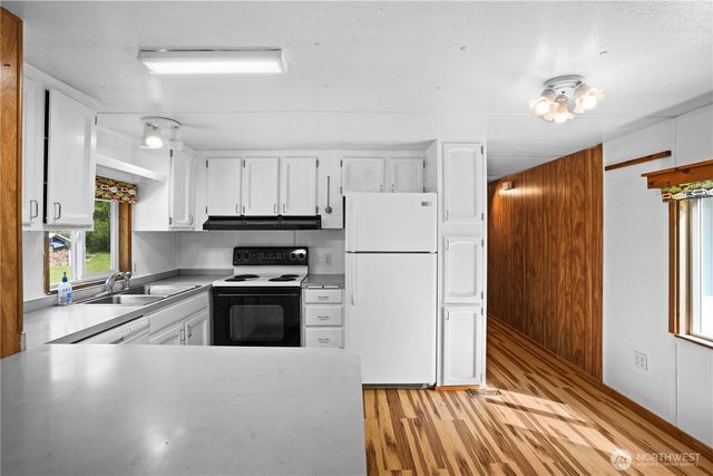 2550 SW Youwood Way, Port Orchard, WA 98367
