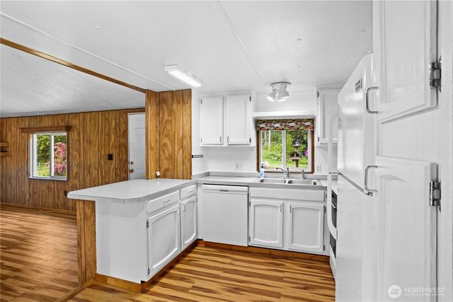 2550 SW Youwood Way, Port Orchard, WA 98367