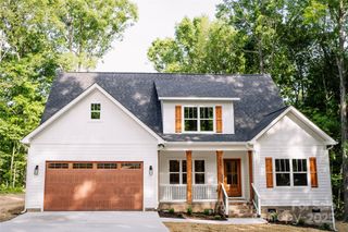 1004 E Sandy Ridge Road, Monroe, NC 28112