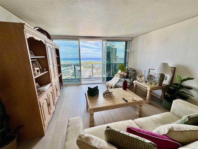 1288 Kapiolani Boulevard I3306, Honolulu, HI 96814