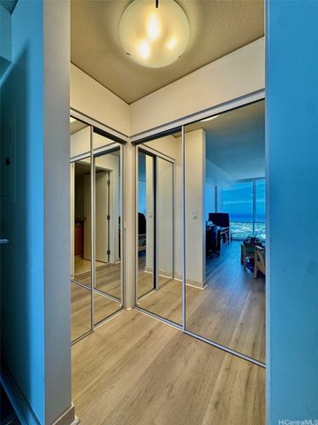 1288 Kapiolani Boulevard I3306, Honolulu, HI 96814