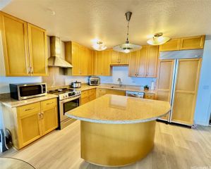 1288 Kapiolani Boulevard I3306, Honolulu, HI 96814
