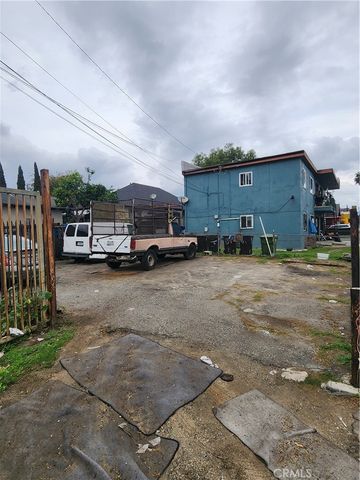 4301 Ascot, Los Angeles, CA 90011