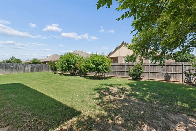 4301 Warrington Way, Norman, OK 73072