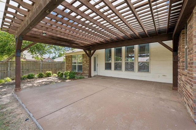 4301 Warrington Way, Norman, OK 73072