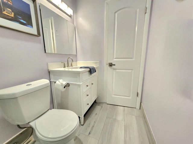 1001 NE 8th Avenue 212, Delray Beach, FL 33483