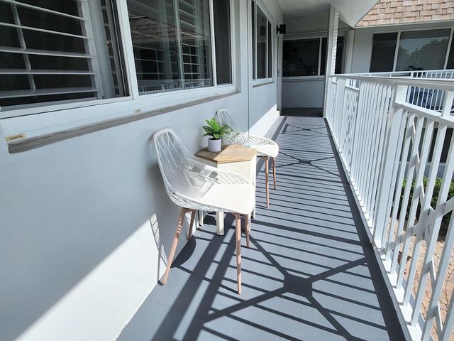 1001 NE 8th Avenue 212, Delray Beach, FL 33483