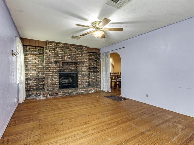 8139 NW 11th Street, Oklahoma City, OK 73127