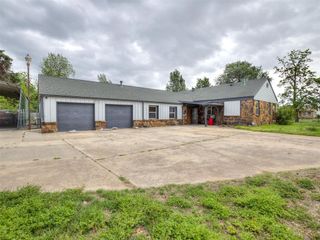 8139 NW 11th Street, Oklahoma City, OK 73127