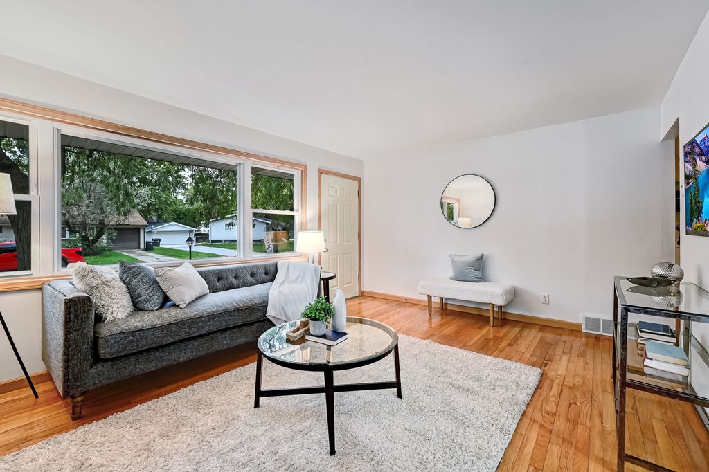 15548 ELM Street, South Holland, IL 60473 — photo 4